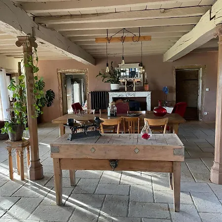 Pensionat Domaine Des Granges Neuves Confrançon