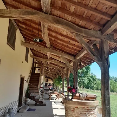 Pensionat Domaine Des Granges Neuves